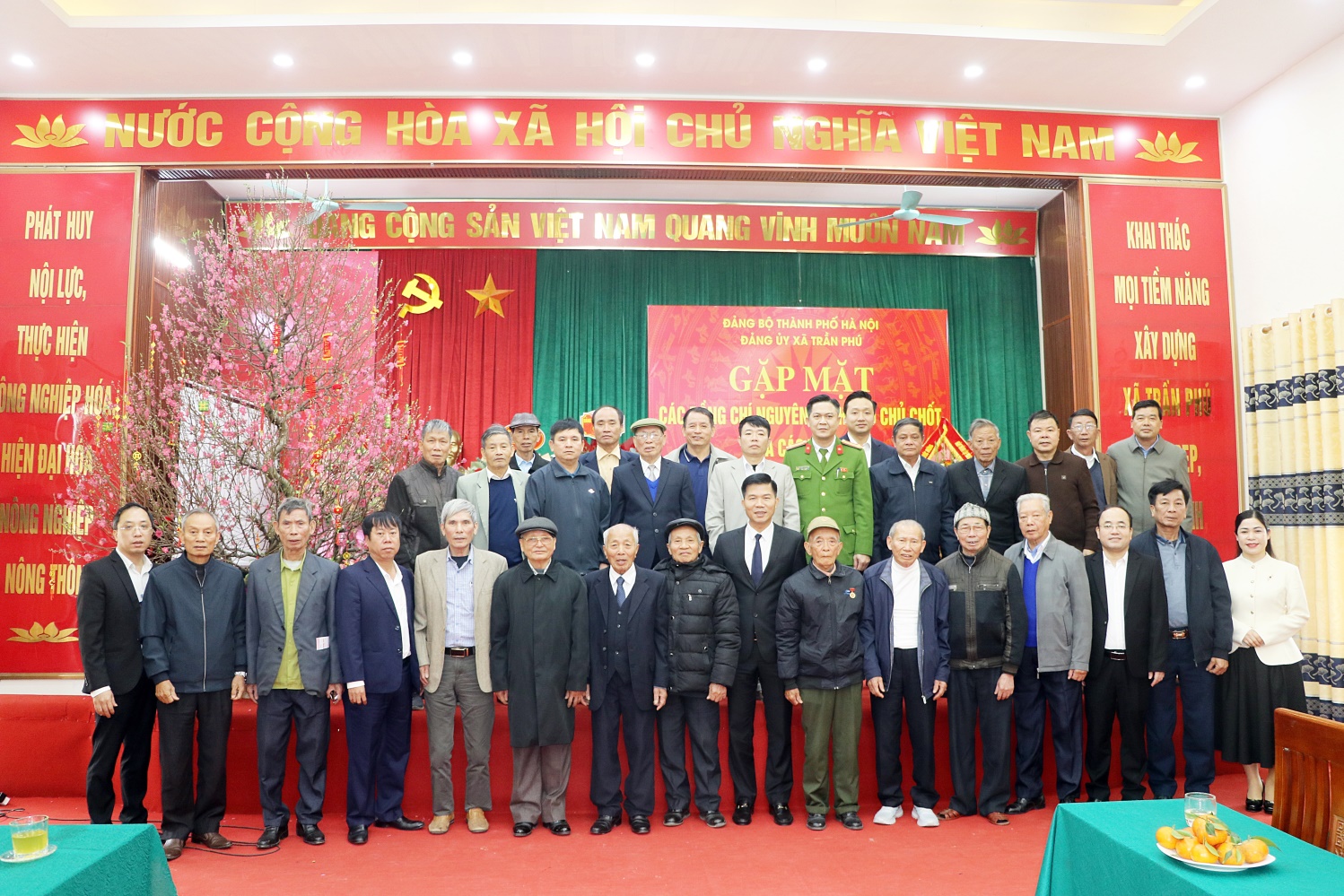 Đảng ủy xã Trần Phú tổ chức gặp mặt các đồng chí lãnh đạo qua các thời kỳ- Ảnh 3.