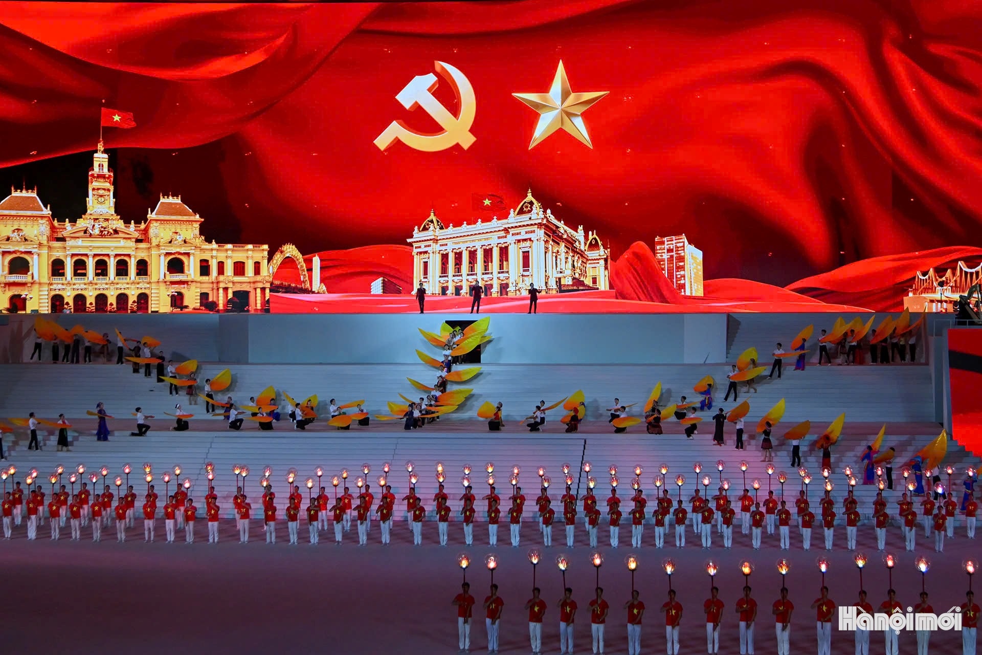 Vững bước dưới cờ Đảng- Ảnh 5.