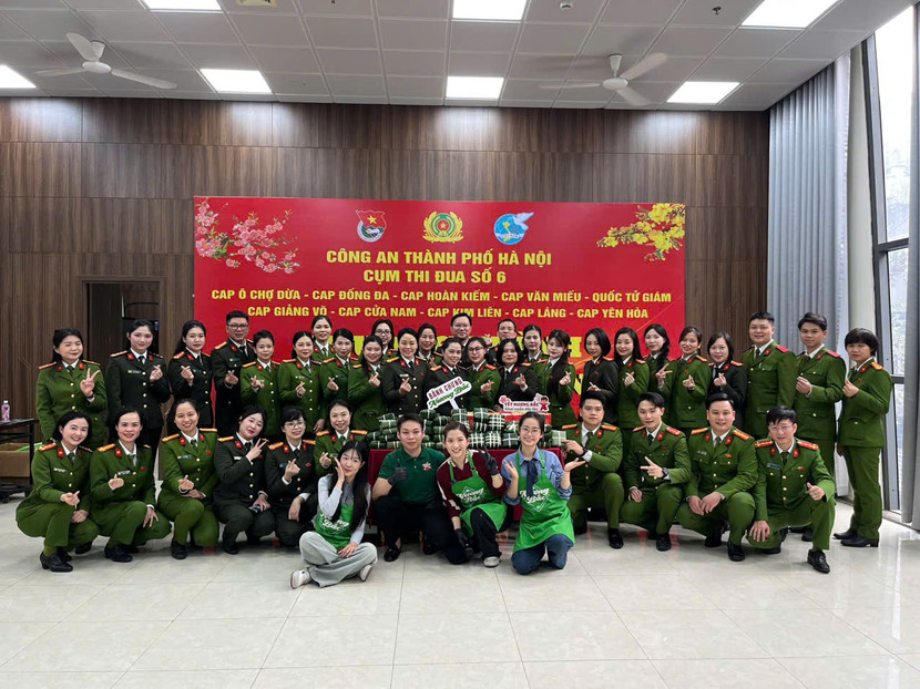 "Gói trọn" cả tình quân dân trong từng chiếc bánh chưng gửi tặng người khó khăn- Ảnh 15.