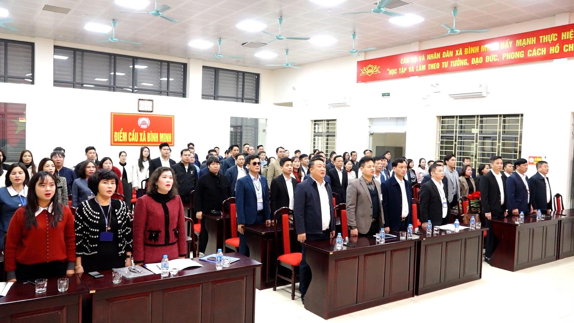 Xã Bình Minh tổ chức Lễ chào cờ và sinh hoạt chính trị tháng 2/ 2026- Ảnh 1.