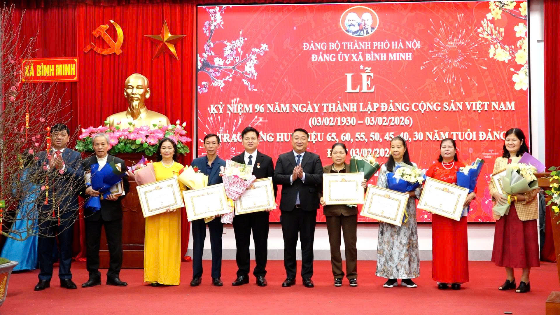 Đảng cộng sản Việt Nam- 96 năm soi đường dân tộc, niềm tin, khát vọng và dấu ấn trên quê hương Bình Minh- Ảnh 5.