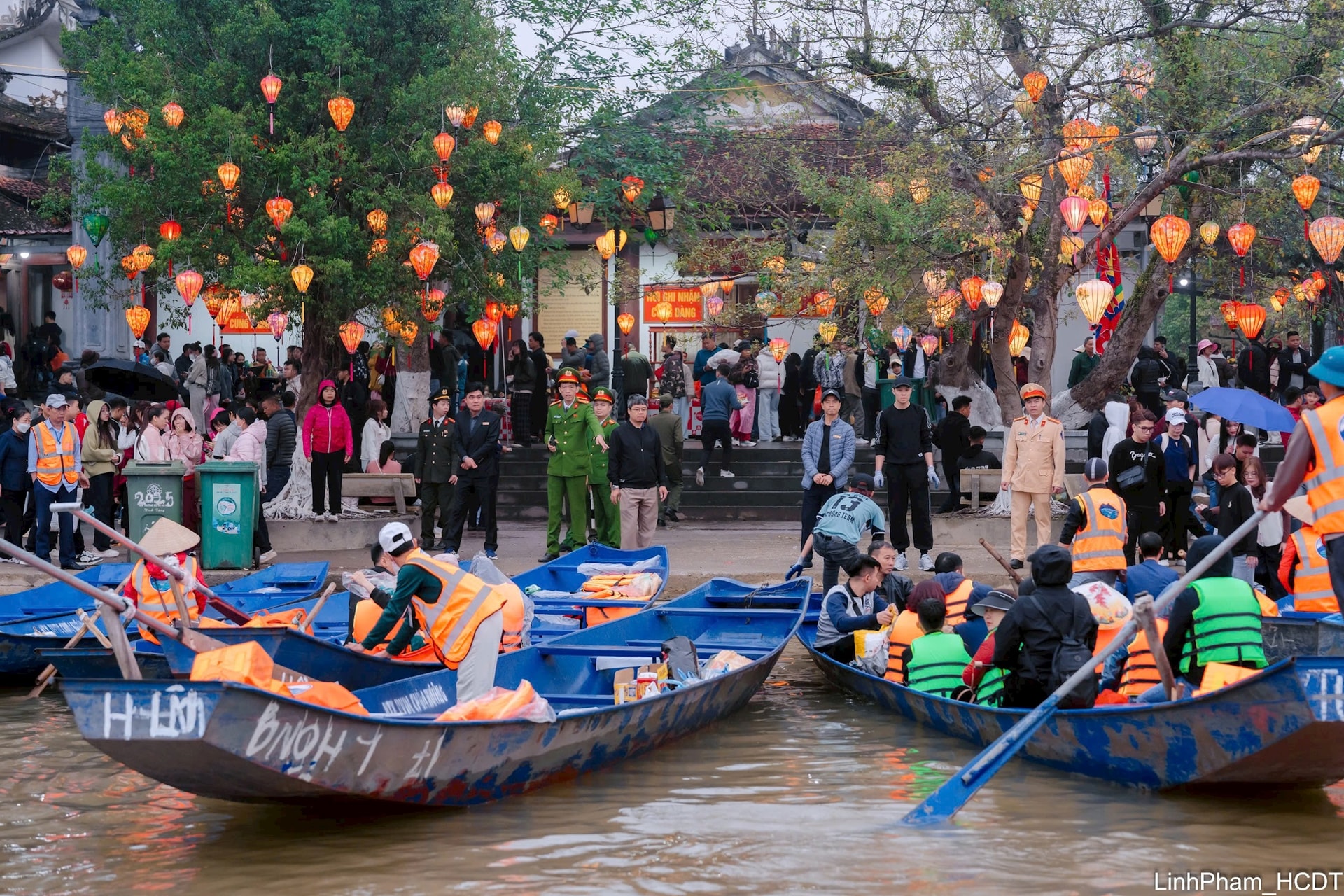 Chủ tịch UBND TP Hà Nội Vũ Đại Thắng kiểm tra công tác tổ chức lễ hội chùa Hương- Ảnh 5.