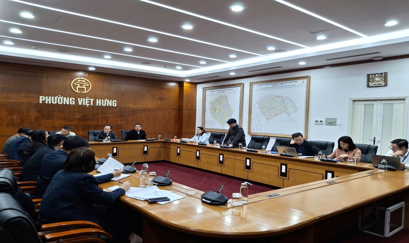 Ủy ban bầu cử phường Việt Hưng tổ chức hội nghị thảo luận danh sách chính thức những người ứng cử đại biểu HĐND phường nhiệm kỳ 2026–2031 theo từng đơn vị bầu cử- Ảnh 2.