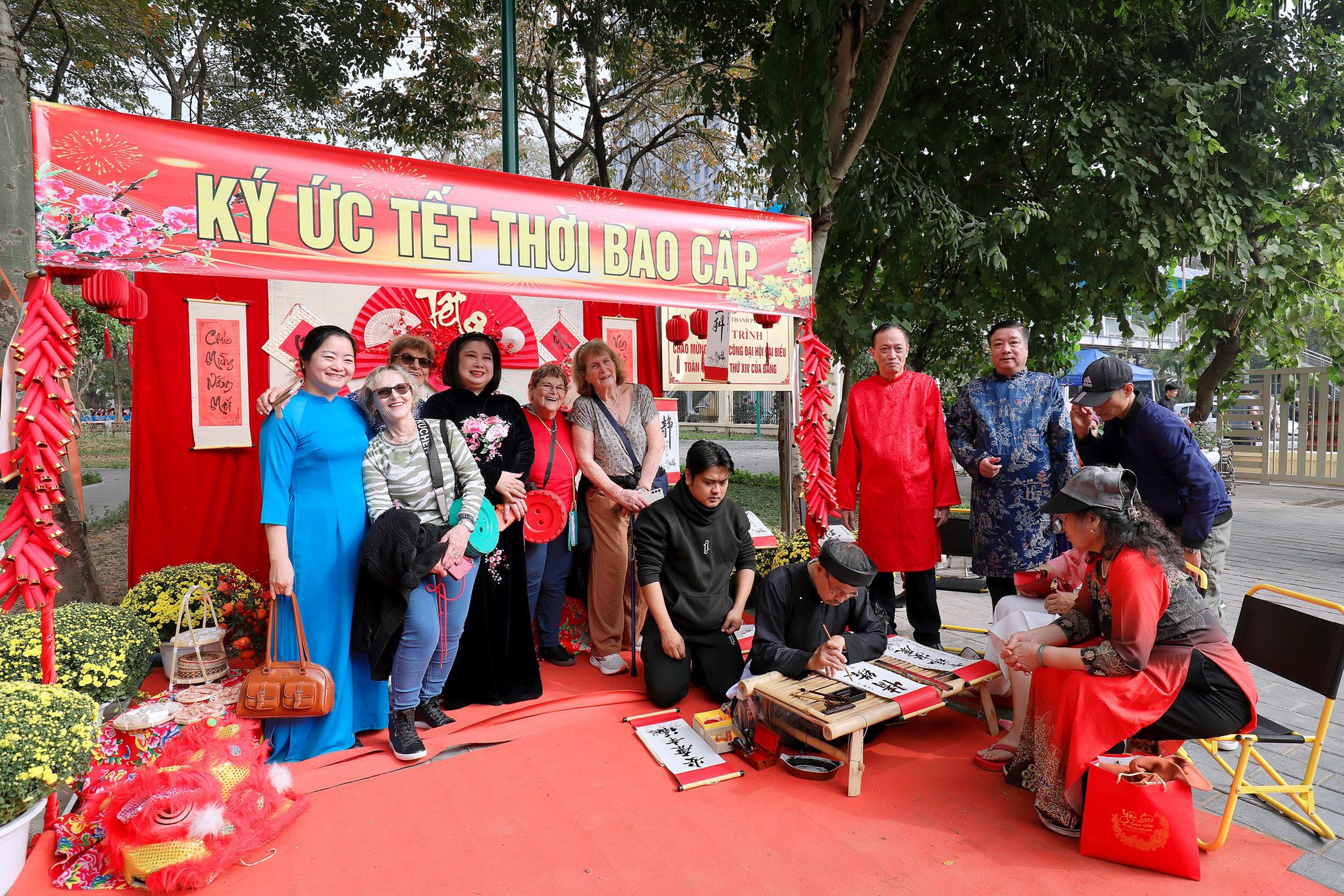 Phường Nghĩa Đô rộn ràng chương trình “Xuân gắn kết – Tết sum vầy” Xuân Bính Ngọ 2026- Ảnh 5.