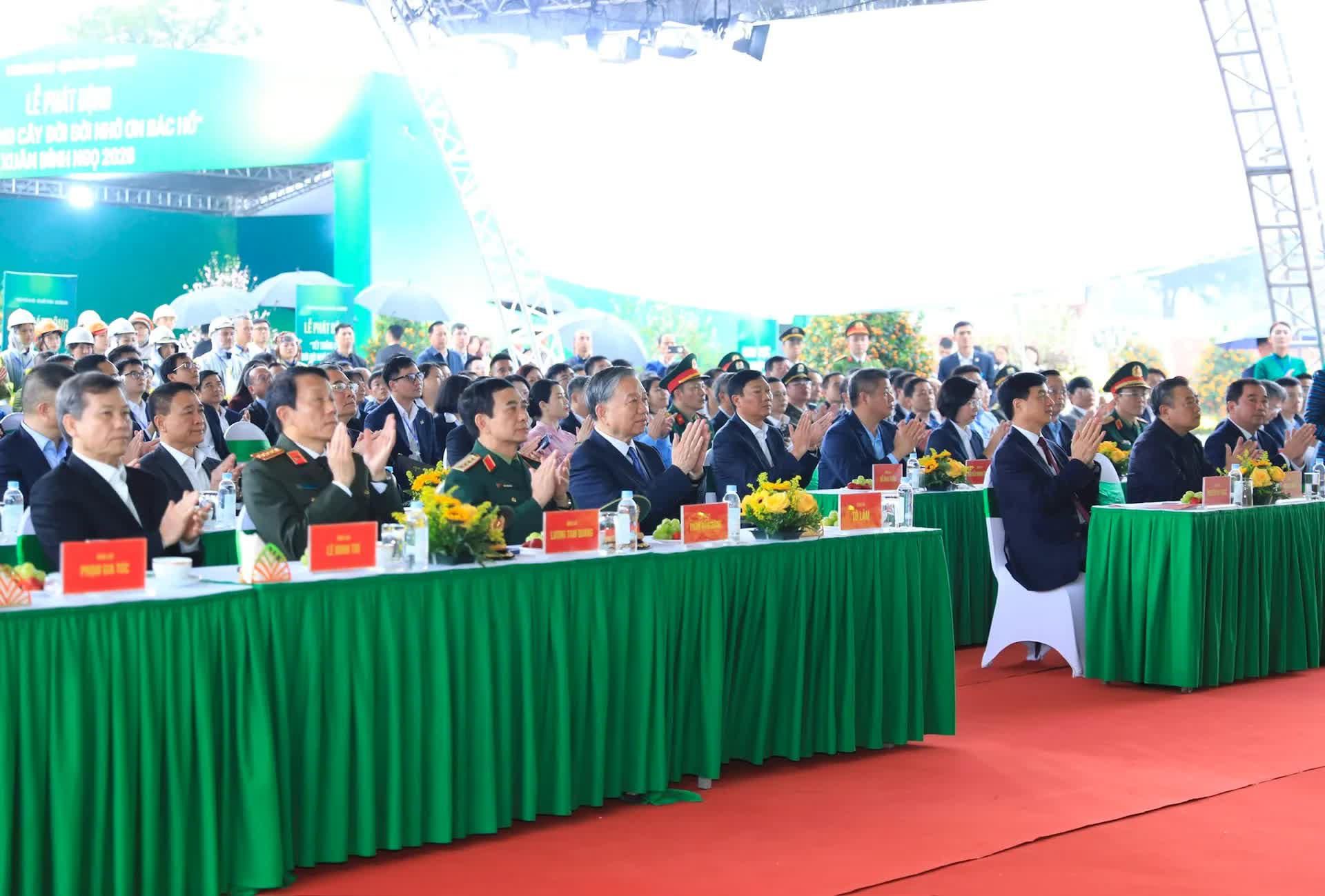 Tết trồng cây - Đời đời nhớ ơn Bác Hồ- Ảnh 2.