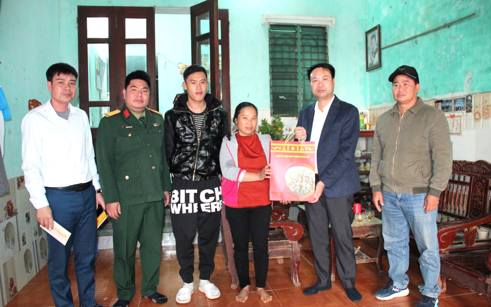 Xuân về- Hòa Lạc rộn ràng khí thế tòng quân – Tuổi trẻ sẵn sàng lên đường bảo vệ Tổ quốc