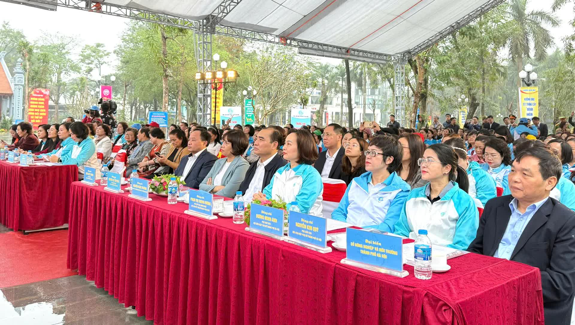 Phường Bạch Mai và Hội Liên hiệp phụ nữ Hà Nội phát động Tết trồng cây Xuân Bính Ngọ 2026- Ảnh 1.