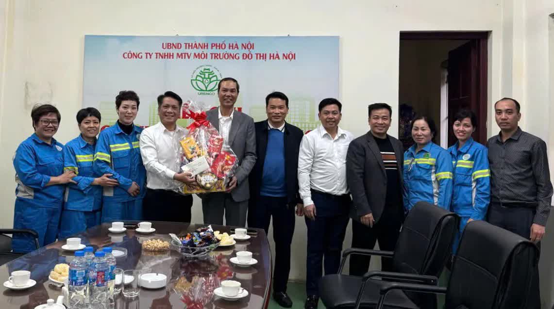 Phường Bạch Mai gỡ điểm nghẽn ô nhiễm môi trường: Giải pháp cụ thể, mục tiêu rõ ràng- Ảnh 1.