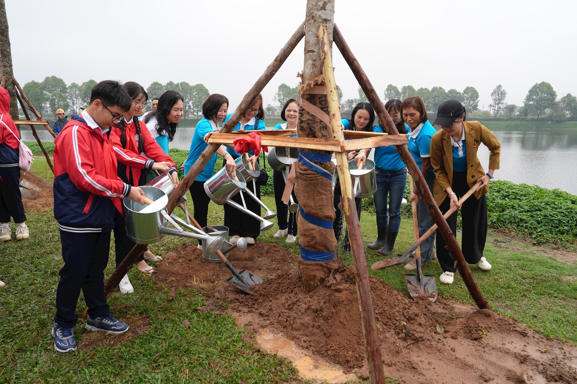 Phường Yên Sở phát động Tết trồng cây Xuân Bính Ngọ 2026- Ảnh 5.