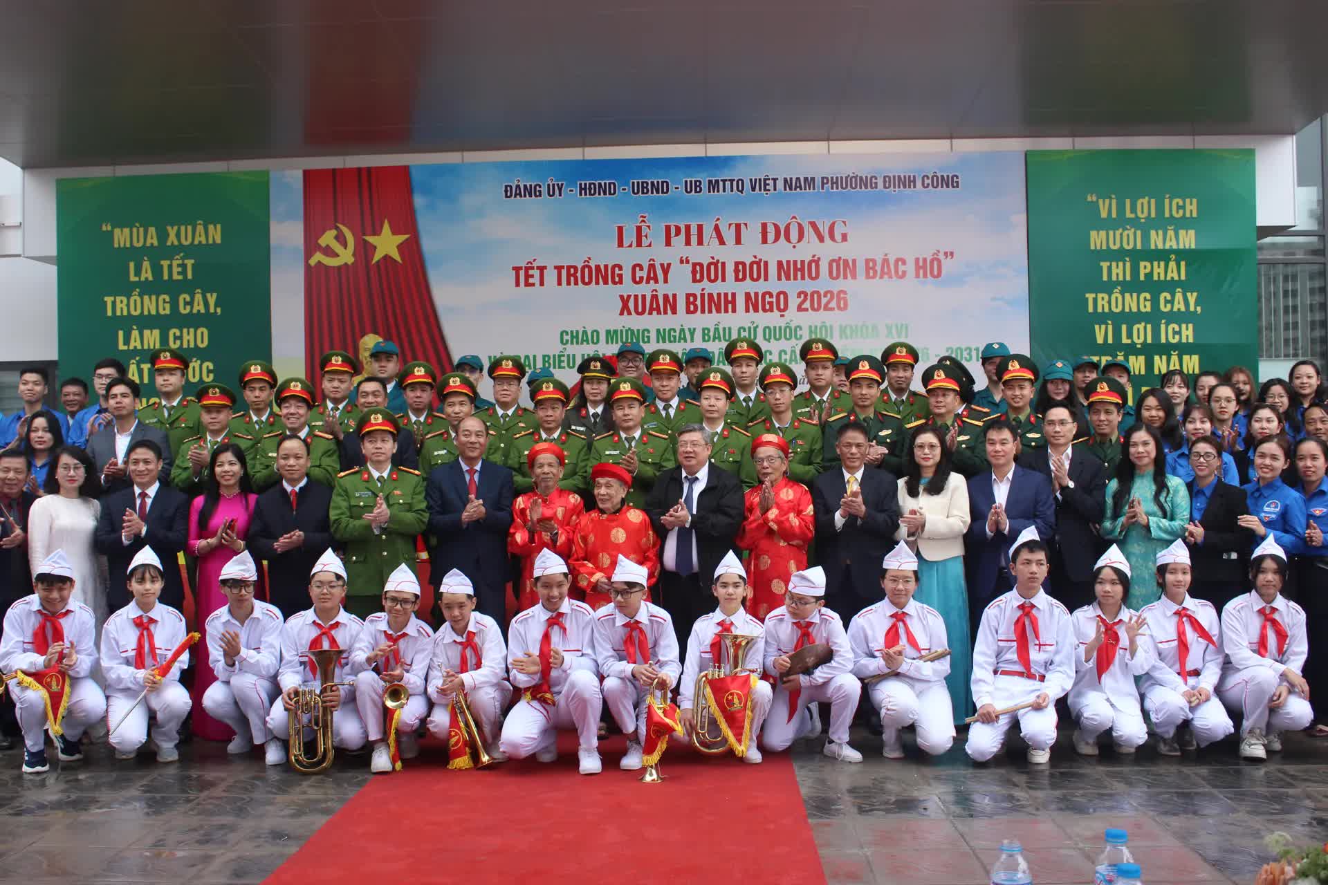 Phường Định Công hưởng ứng Tết trồng cây Xuân Bính Ngọ- Ảnh 3.