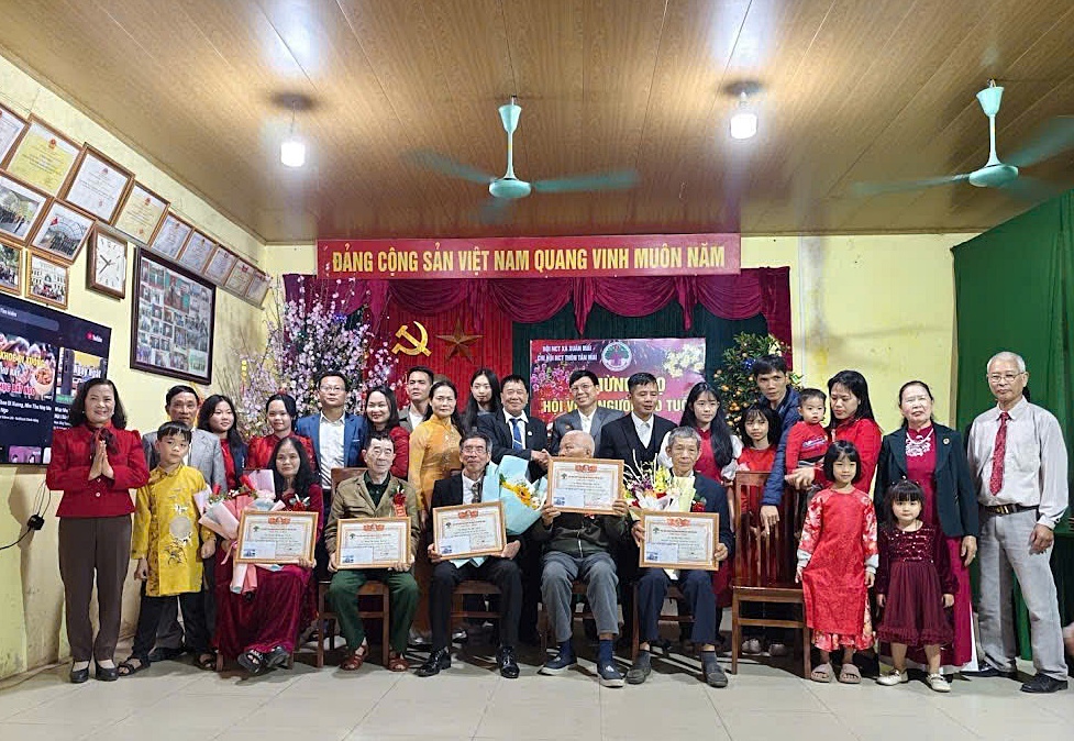 Mừng thọ - Nét đẹp văn hóa Việt mỗi độ Xuân về- Ảnh 3.