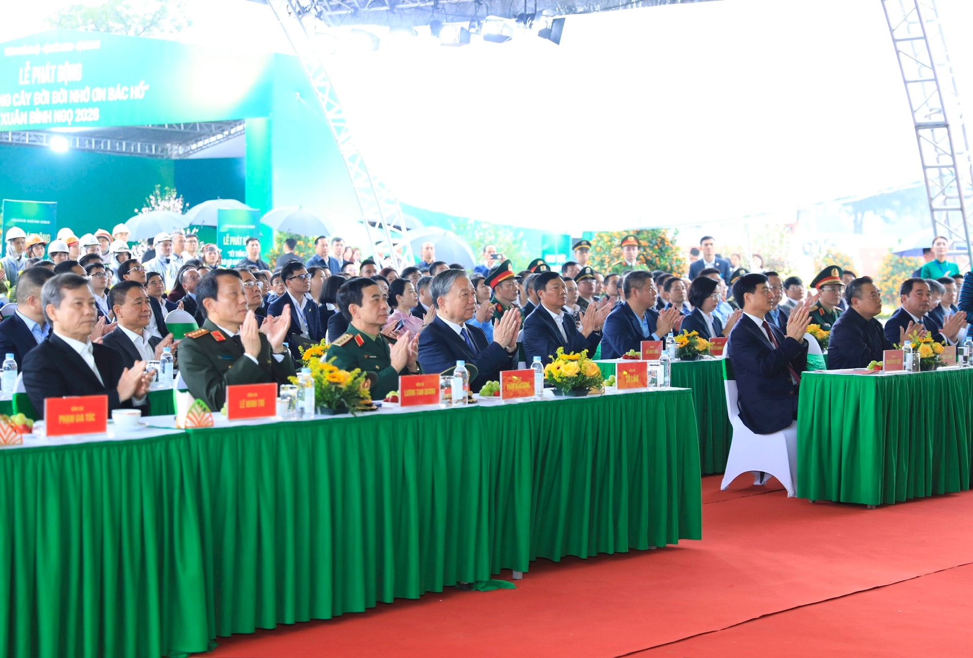 Tổng Bí thư Tô Lâm: Trồng thêm một cây xanh là gửi thêm một niềm tin vào tương lai- Ảnh 2.