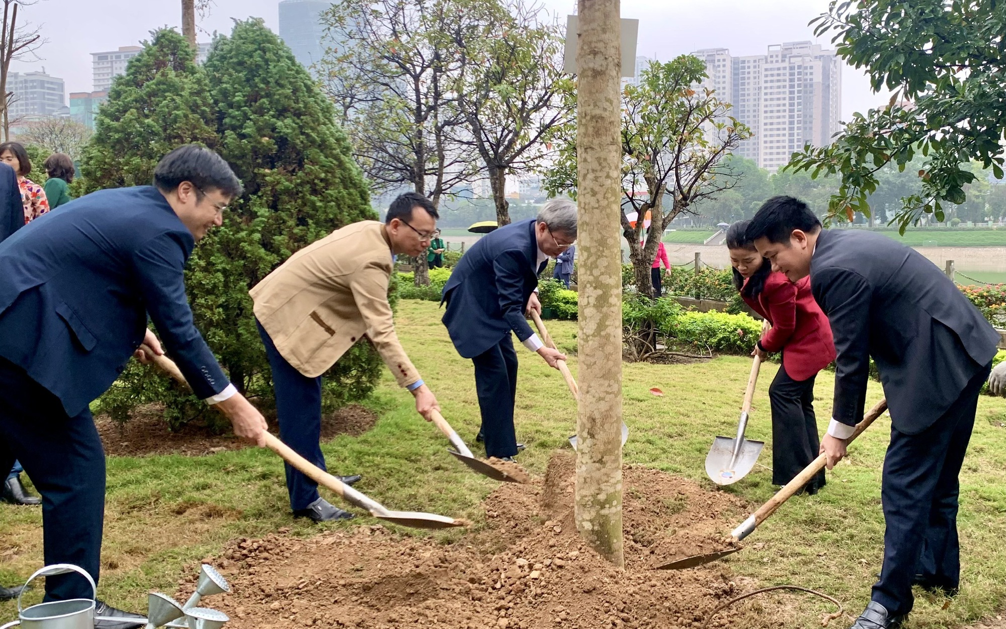 Thanh Xuân phát động “Tết trồng cây đời đời nhớ ơn Bác Hồ” Xuân Bính Ngọ 2026