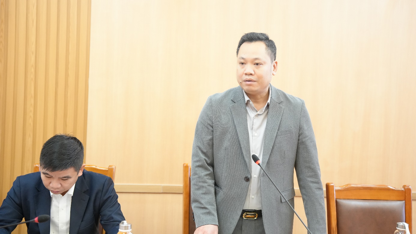 Đồng chí Phó Bí thư Đảng uỷ, Chủ tịch UBND xã An Khánh Hồ Trung Nghĩa chủ trì Hội nghị nghe báo cáo tình hình Tết Nguyên đán Bính Ngọ năm 2026- Ảnh 6.