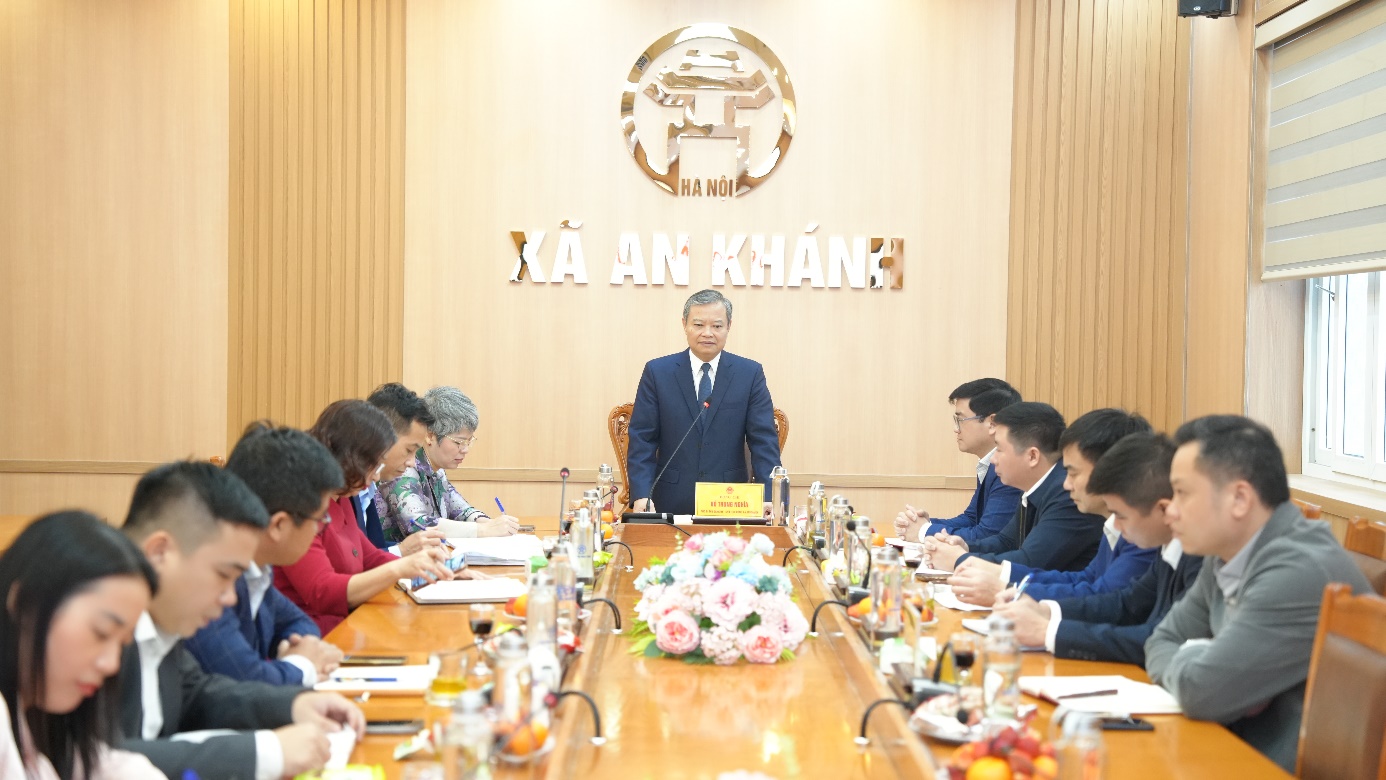 Đồng chí Phó Bí thư Đảng uỷ, Chủ tịch UBND xã An Khánh Hồ Trung Nghĩa chủ trì Hội nghị nghe báo cáo tình hình Tết Nguyên đán Bính Ngọ năm 2026- Ảnh 10.