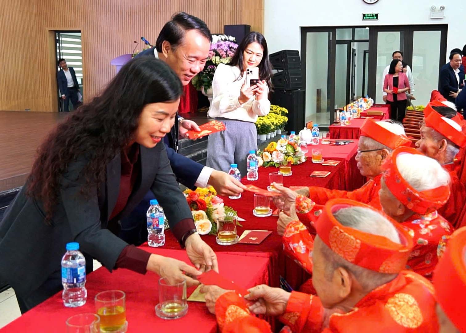 Phường Thượng Cát phát động “Tết trồng cây đời đời nhớ ơn Bác Hồ”- Ảnh 2.