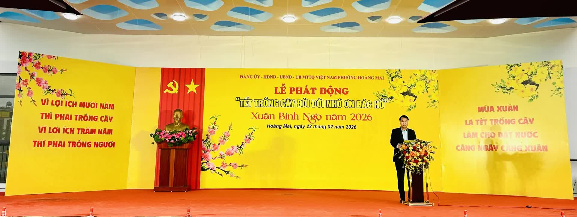 Phường Hoàng Mai trồng cây xanh vì một đô thị bền vững và đáng sống- Ảnh 1.