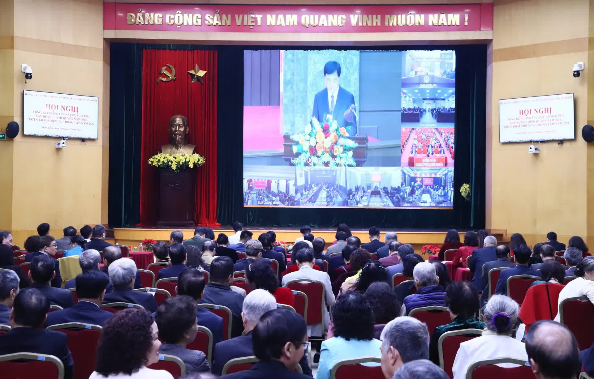 Phường Hoàn Kiếm tổng kết công tác năm 2025, triển khai nhiệm vụ trọng tâm năm 2026- Ảnh 4.