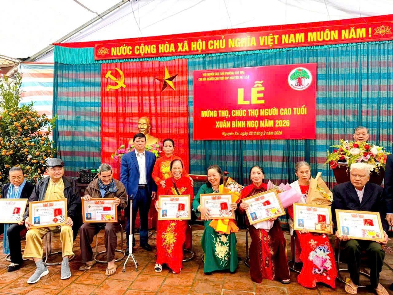 Phường Tây Tựu: Ăn Tết gọn, làm việc sớm, vào việc ngay- Ảnh 10.