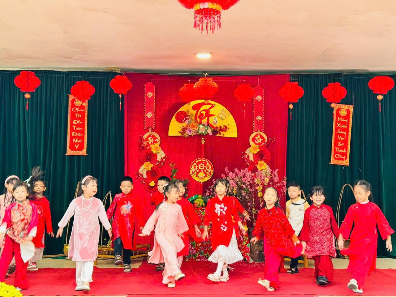 Phường Tây Tựu: Ăn Tết gọn, làm việc sớm, vào việc ngay- Ảnh 14.