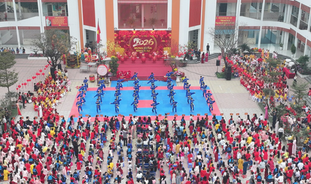 Trường Tiểu học Yên Sở tưng bừng tổ chức các hoạt động chào Tết Bính Ngọ 2026 
- Ảnh 1.
