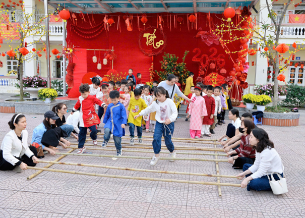 Trường Tiểu học Yên Sở tưng bừng tổ chức các hoạt động chào Tết Bính Ngọ 2026 
- Ảnh 9.