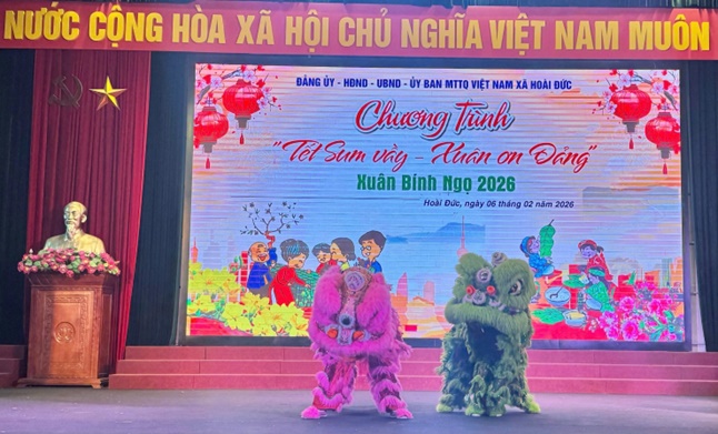 Nhân dân Hoài Đức đón Tết Nguyên đán Bính Ngọ 2026
vui tươi, an toàn, lành mạnh, tiết kiệm.

- Ảnh 1.