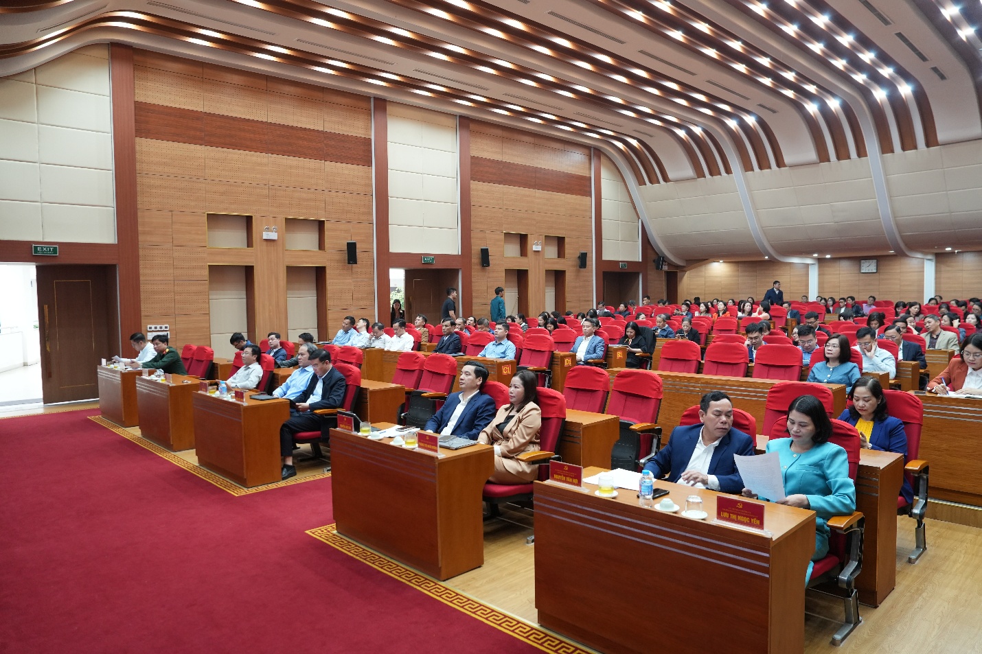 Xã Gia Lâm tổ chức điểm cầu học tập, quán triệt các nghị quyết và chương trình hành động quan trọng- Ảnh 1.