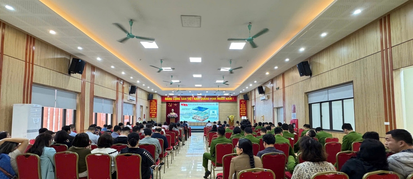 Phương Liệt tham dự Hội nghị toàn quốc nghiên cứu, học tập, quán triệt và triển khai thực hiện Nghị quyết số 79, 80 của Bộ Chính trị và triển khai Kế của Thành ủy về thực hiện Nghị quyết Đại hội đại biểu toàn quốc lần thứ XIV của- Ảnh 3.