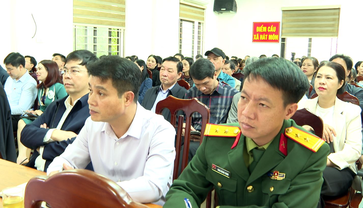 Hát Môn tổ chức tiếp sóng Hội nghị trực tuyến toàn quốc quán triệt Nghị quyết số 79 và 80 của Bộ Chính trị- Ảnh 2.