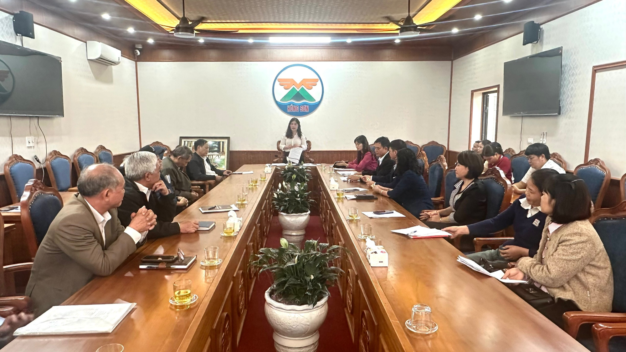 Mặt trận Tổ quốc Việt Nam xã Hồng Sơn giao ban đánh giá kết quả công tác MTTQ xã Quý I và triển khai nhiệm vụ Quý II- Ảnh 1.