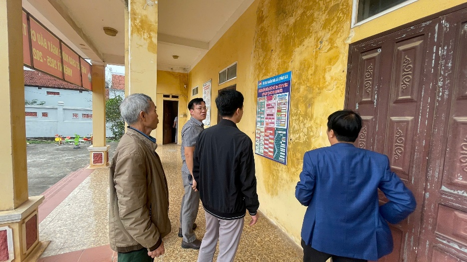 Xã Quảng Oai kiểm tra công tác tổ chức Lễ hội và chuẩn bị bầu cử trên địa bàn- Ảnh 2.