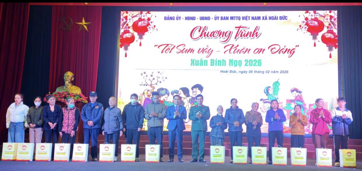 Chủ động, đồng bộ, hiệu quả: Dấu ấn hoạt động Tết của MTTQ xã Hoài Đức- Ảnh 2.