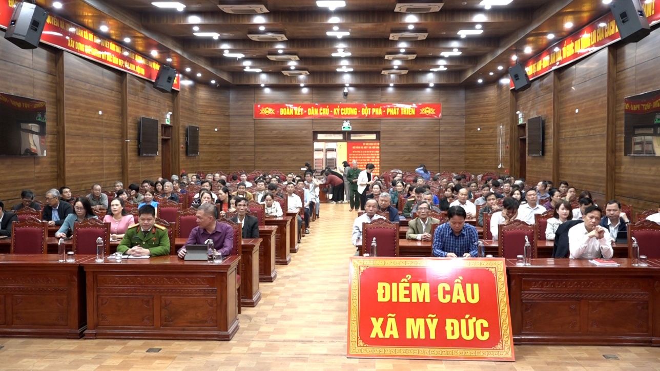 C:\Users\NOVATECHPC\Desktop\BKAVQVA\TAP HUAN BAU CU\Sequence 01.00_00_00_22.Still001.jpg