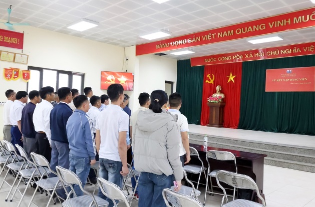 C:\Users\Admin\Desktop\kt nap dang nhan ly\1 nhan ly.JPG