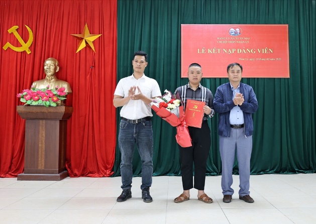 C:\Users\Admin\Desktop\kt nap dang nhan ly\4 nhan ly.JPG