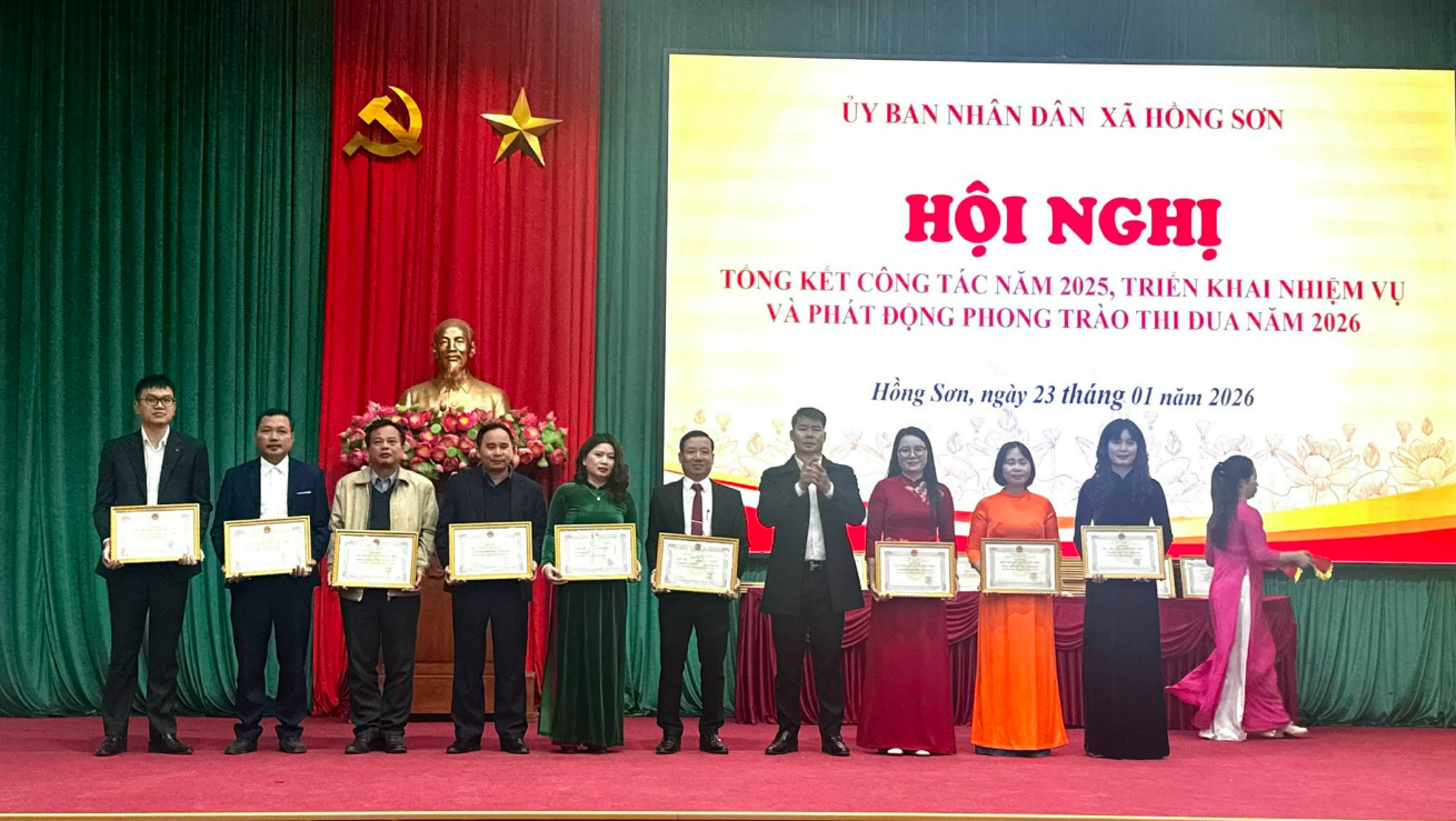 Ngành y tế Hồng Sơn tự hào truyền thống 71 năm Ngày Thầy thuốc Việt Nam (27/2/1955 - 27/2/2026) - Thực hiện tốt sứ mệnh chăm sóc sức khỏe Nhân dân ở cơ sở- Ảnh 6.