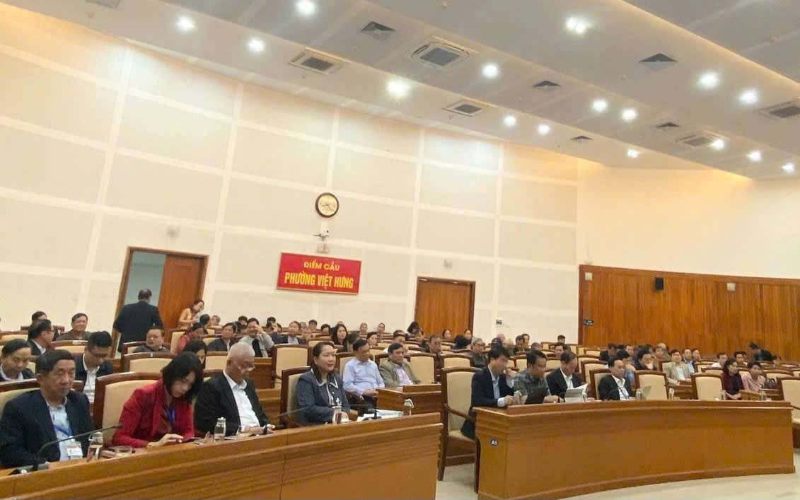 Phường Việt Hưng tổ chức tiếp sóng hội nghị trực tuyến toàn quốc triển khai công tác bầu cử đại biểu Quốc hội khóa XVI và đại biểu HĐND các cấp nhiệm kỳ 2026-2031.