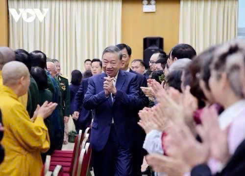 Tổng Bí thư Tô Lâm dự Hội nghị tiếp xúc giữa cử tri với người ứng cử Đại biểu Quốc hội- Ảnh 16.