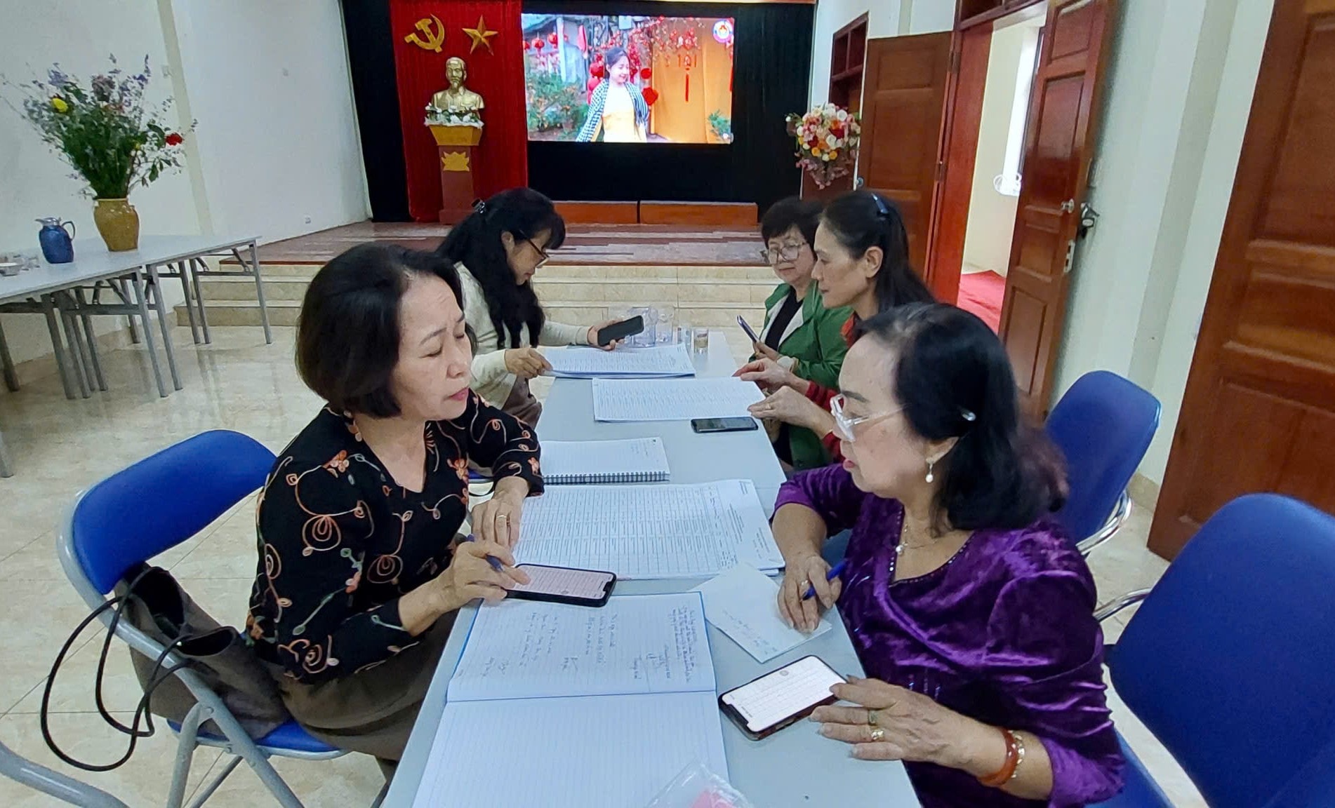 Phường Bạch Mai sẵn sàng cho ngày bầu cử- Ảnh 3.