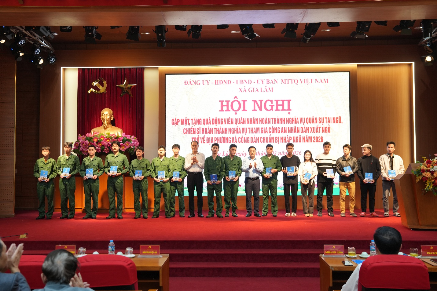 Xã Gia Lâm tổ chức gặp mặt quân nhân xuất ngũ và công dân chuẩn bị nhập ngũ năm 2026- Ảnh 6.