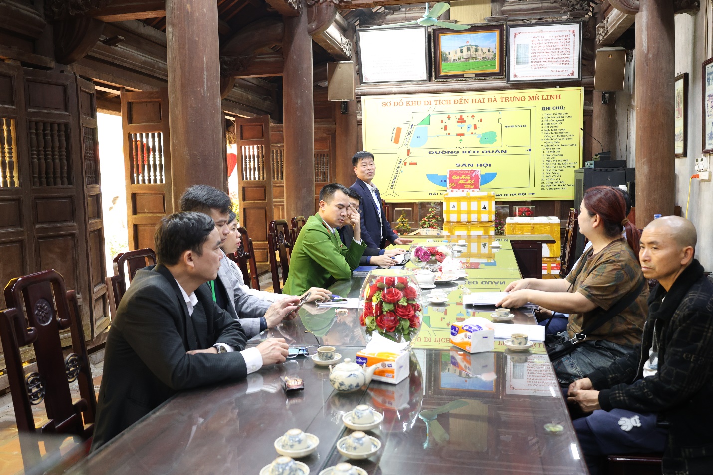 Mê Linh đảm bảo an toàn thực phẩm tại Lễ hội Đền Hai Bà Trưng- Ảnh 1.