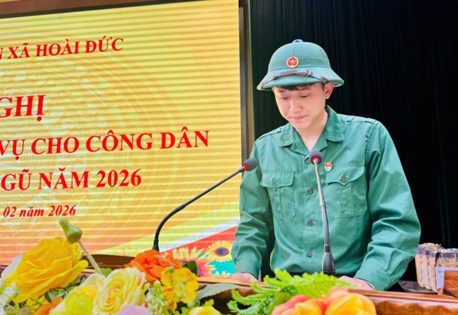 Xã Hoài Đức tổ chức Lễ báo công và viếng Đài tưởng niệm các anh hùng liệt sĩ; Găp mặt, giao nhiệm vụ cho công dân chuẩn bị nhập ngũ năm 2026- Ảnh 12.