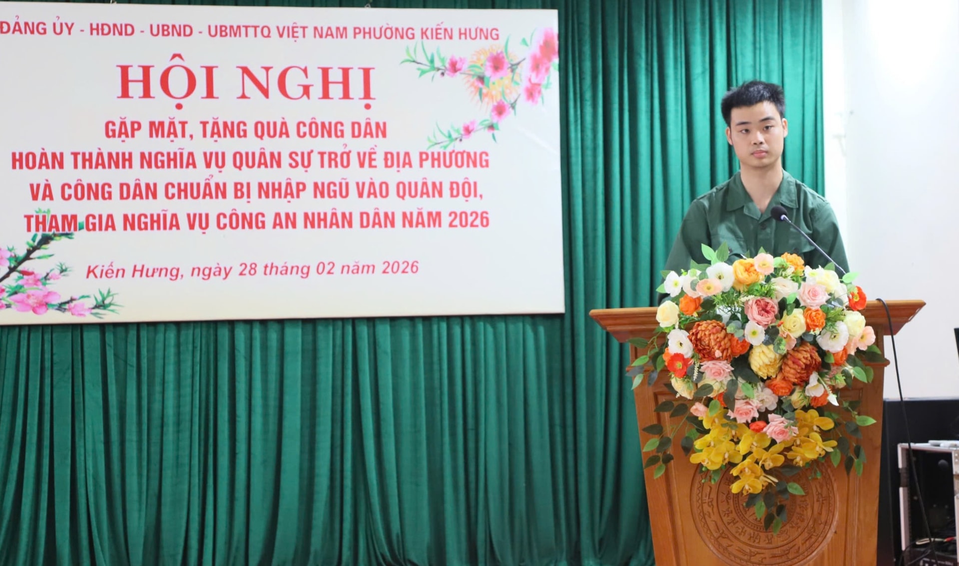 Tuổi trẻ đẹp nhất khi gắn liền với sứ mệnh bảo vệ đất nước- Ảnh 9.