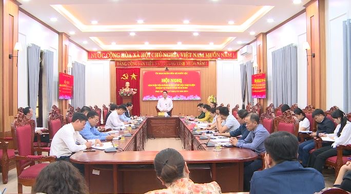 UBND xã tổ chức Hội nghị làm việc với phòng Kinh tế về việc thực hiện nhiệm vụ trọng tâm năm 2026- Ảnh 5.