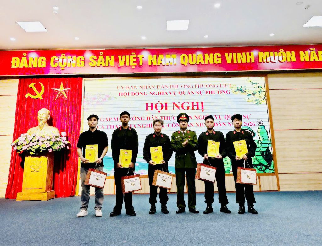 PHƯƠNG LIỆT: TỰ HÀO THẾ HỆ TRẺ TIẾP BƯỚC TRUYỀN THỐNG LÊN ĐƯỜNG NHẬP NGŨ- Ảnh 9.