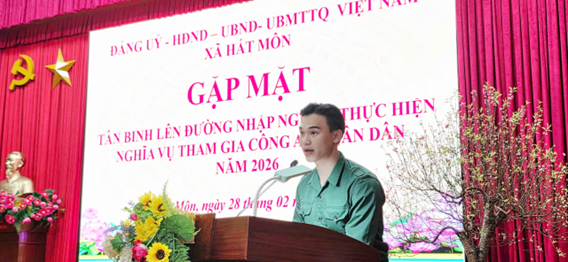 Hát Môn trang trọng gặp mặt Tân binh chuẩn bị nhập ngũ năm 2026- Ảnh 7.