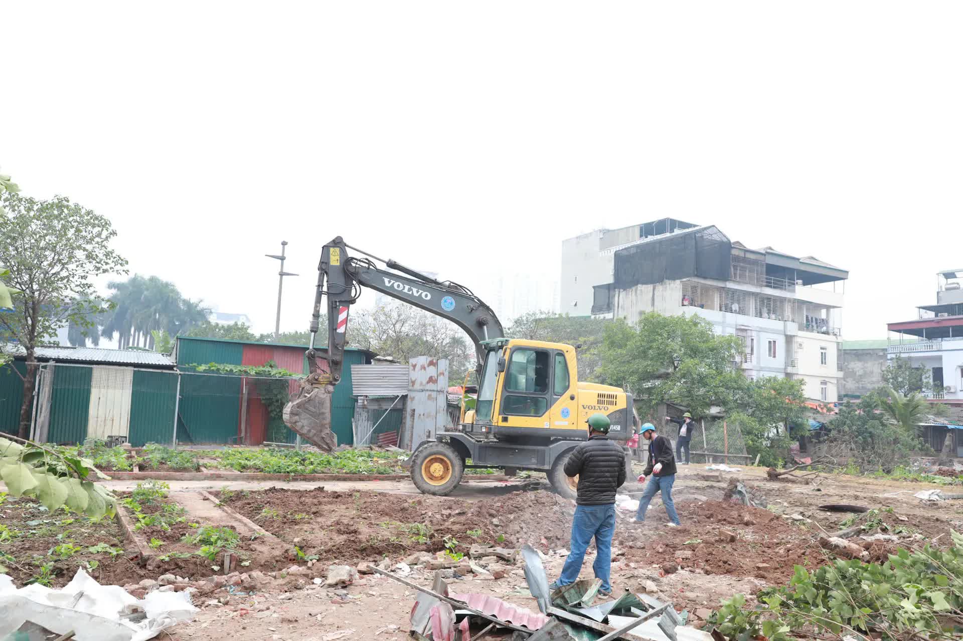 Phường Hoàng Mai cưỡng chế thu hồi đất thực hiện Dự án nối từ Khu đô thị Đồng Tàu đến đường Giải Phóng- Ảnh 3.