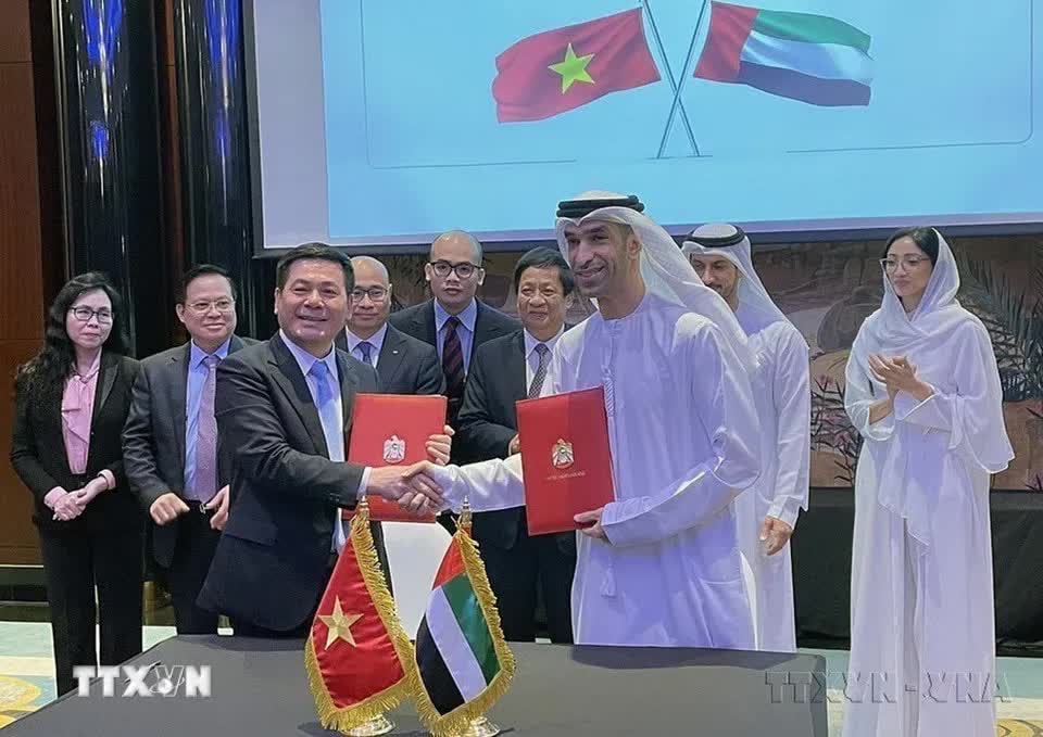 96 năm thành lập Đảng: Dân tộc Việt Nam vững bước vào kỷ nguyên phát triển mới- Ảnh 16.