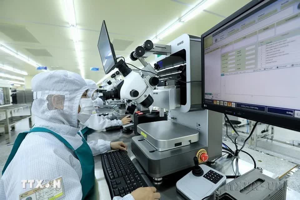 96 năm thành lập Đảng: Dân tộc Việt Nam vững bước vào kỷ nguyên phát triển mới- Ảnh 20.